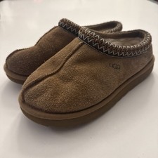 UGG Tasman Women s US 7 Brown Suede Sheepskin Lined Slip-On Slippers