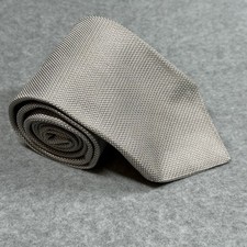 Brooks Brothers 346 Gray Textured Pure Silk Tie Classic Business