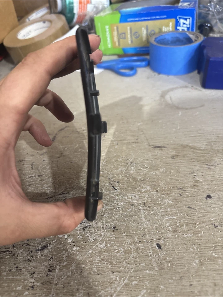 Dodge Ram Van B150 B250 B350 1981-1993 tablero interior caja de fusibles cubierta negra Foto 4 de 4