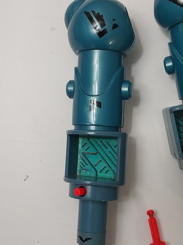 Zbots Z-Bots Ultimate Warrior Megabot Incomplete Parts Arms + Missile Galoob - Picture 3 of 6