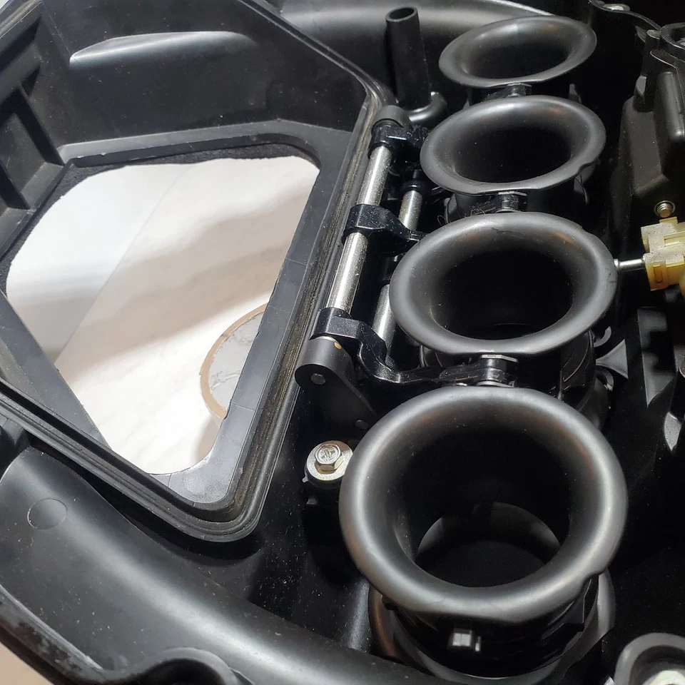 Оригинальный Yamaha R6 YZF600 YZF 600 2011 11 воздушных коробок очиститель блок в сборе - Изображение 3 из 4