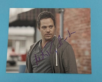 Michael Raymond-James  , Once upon a time   -  signed, original Autogramm  !!!