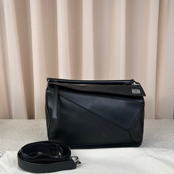 Authentic Pre-owned LOEWE Puzzle Black Handbag 28cm