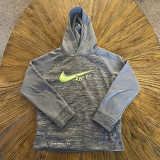 Nike Therma-FIT Boys Gray Pullover Hoodie Fleece Graphic Print Size 6 5-6 Years