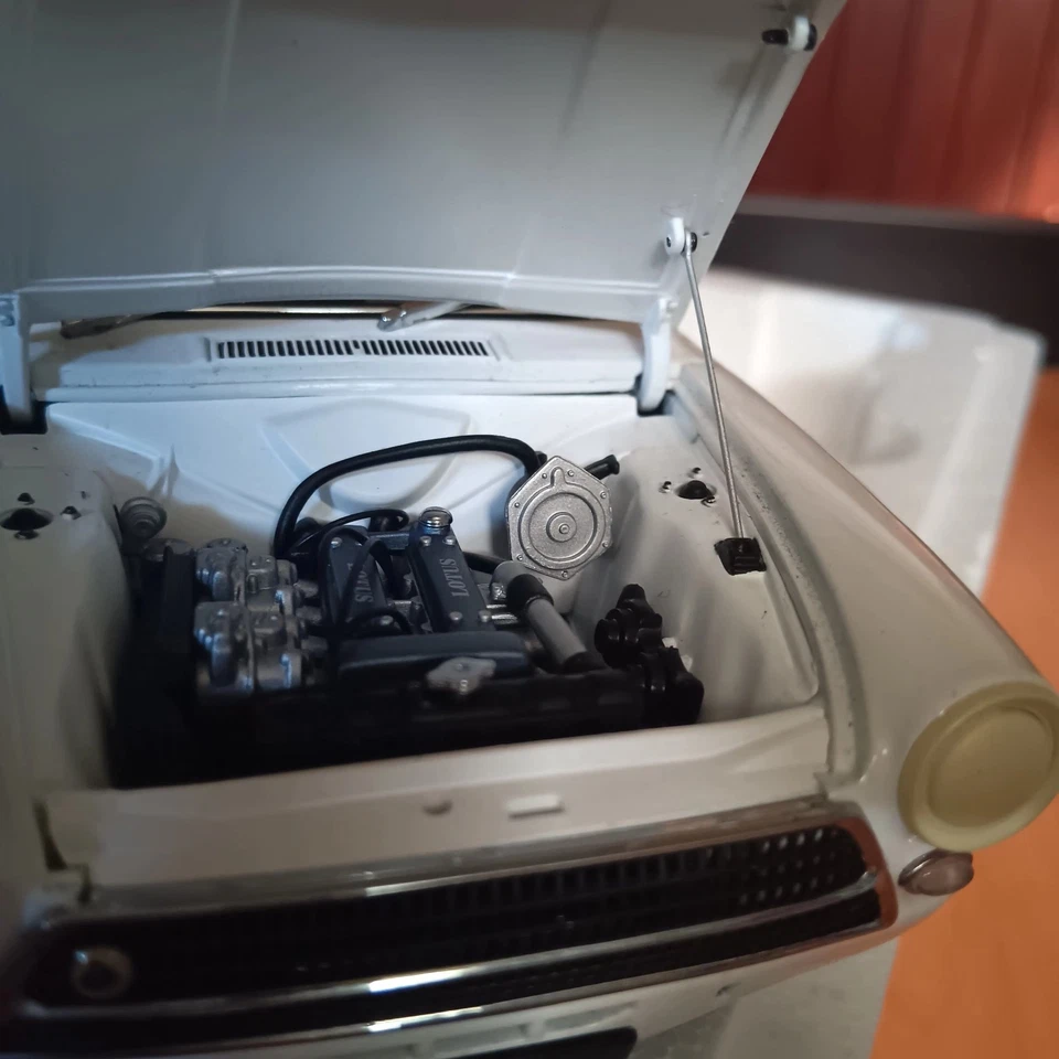 Autoart 1:18 scale diecast model of the Ford Cortina MK  - image 4 of 4