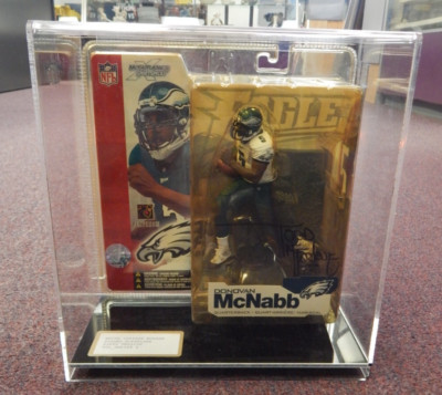 Todd McFarlane signed DONOVAN MCNABB White Var Eagles NFL Figure Series 4 2002