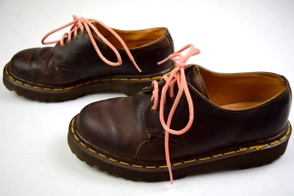 De colección Mujer Dr Martens Marrón Corte Bajo Talla 5 Rosa Encaje Hecho Inglaterra Suela De Colección Foto 3 de 4