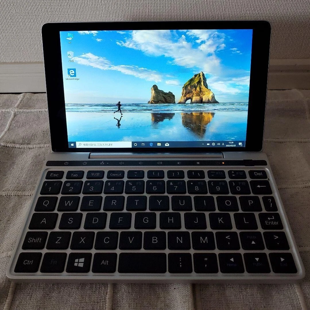 GPD Pocket 2 Intel Core m3-8100Y 8GB 128GB Console Box Touch screen Not Usable