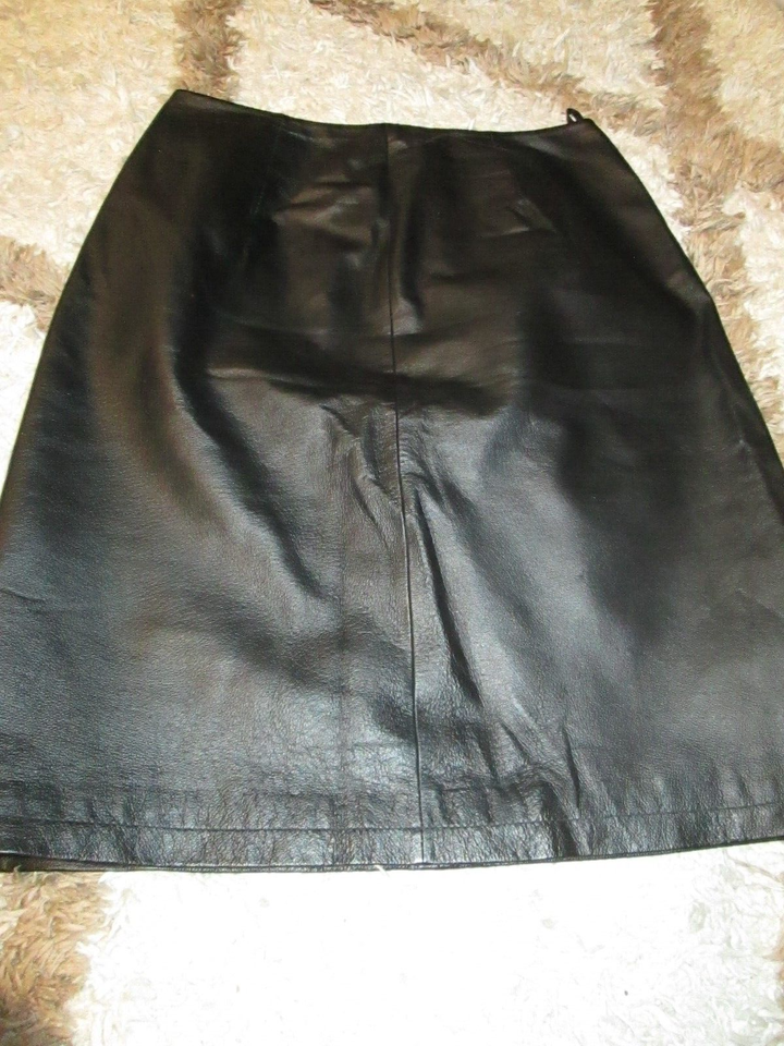 Newport news Easy Style Leather Knee Length Skirt Style G5488 RN