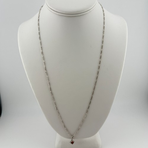 Vintage 925 Sterling Silver Red Garnet Pendant Figaro Linked Necklace (4.6g) - Imagen 3 de 5