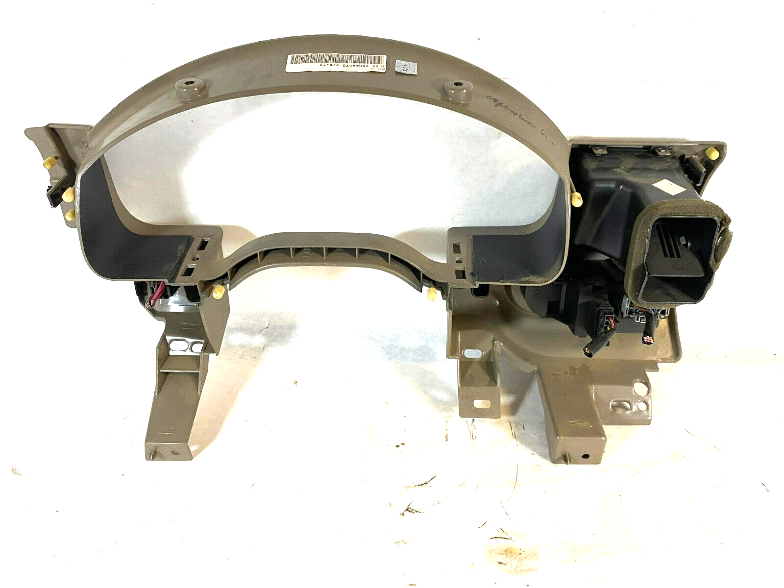 20022005 FORD EXPLORER OEM TAN INSTRUMENT CLUSTER BEZEL DASH TRIM WITH SWITCHES eBay
