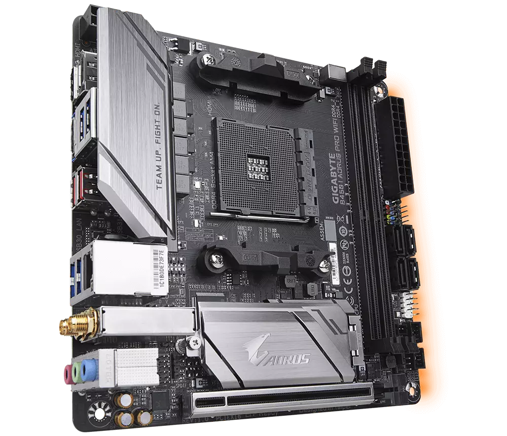GIGABYTE B450 I AORUS PRO WIFI Motherboard AMDB450 SocketAM4 DDR4