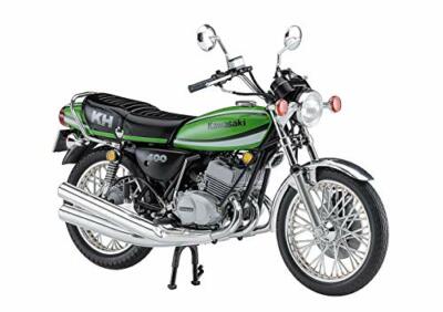ハセガワ 1/12 カワサキ KH400-A7 1979 プラモデル　完成品 Hasegawa 1/12 Model kit Kawasaki KH400-A7 [1979 ] from Japan 0897