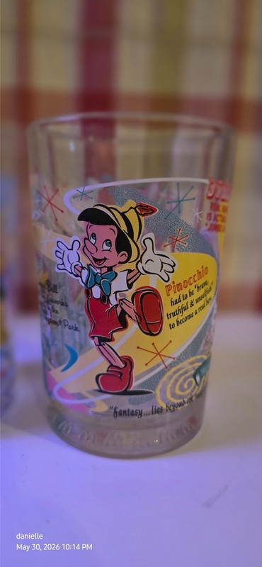 2 Vintage McDonalds Walt Disney World 100 Years of Magic Anniversary Glass