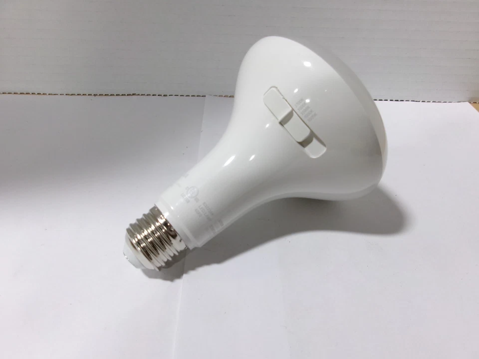 NEW 4 pc LOT Sylvania TruWave BR30 LED Light Bulb Selectable White 650 Lumens - Image 2 of 2