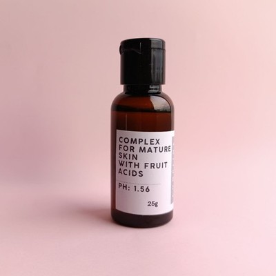 Complex for mature skin with fruit acids 25g . Mild keratolytic effect.