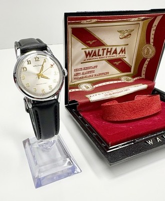 Vintage 60's Waltham Midsize Manual Wind Dress Watch With Original Case Working