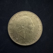 1994 Italy 200 Lire Coin - GREAT CONDITION - FREE SHIPPING 