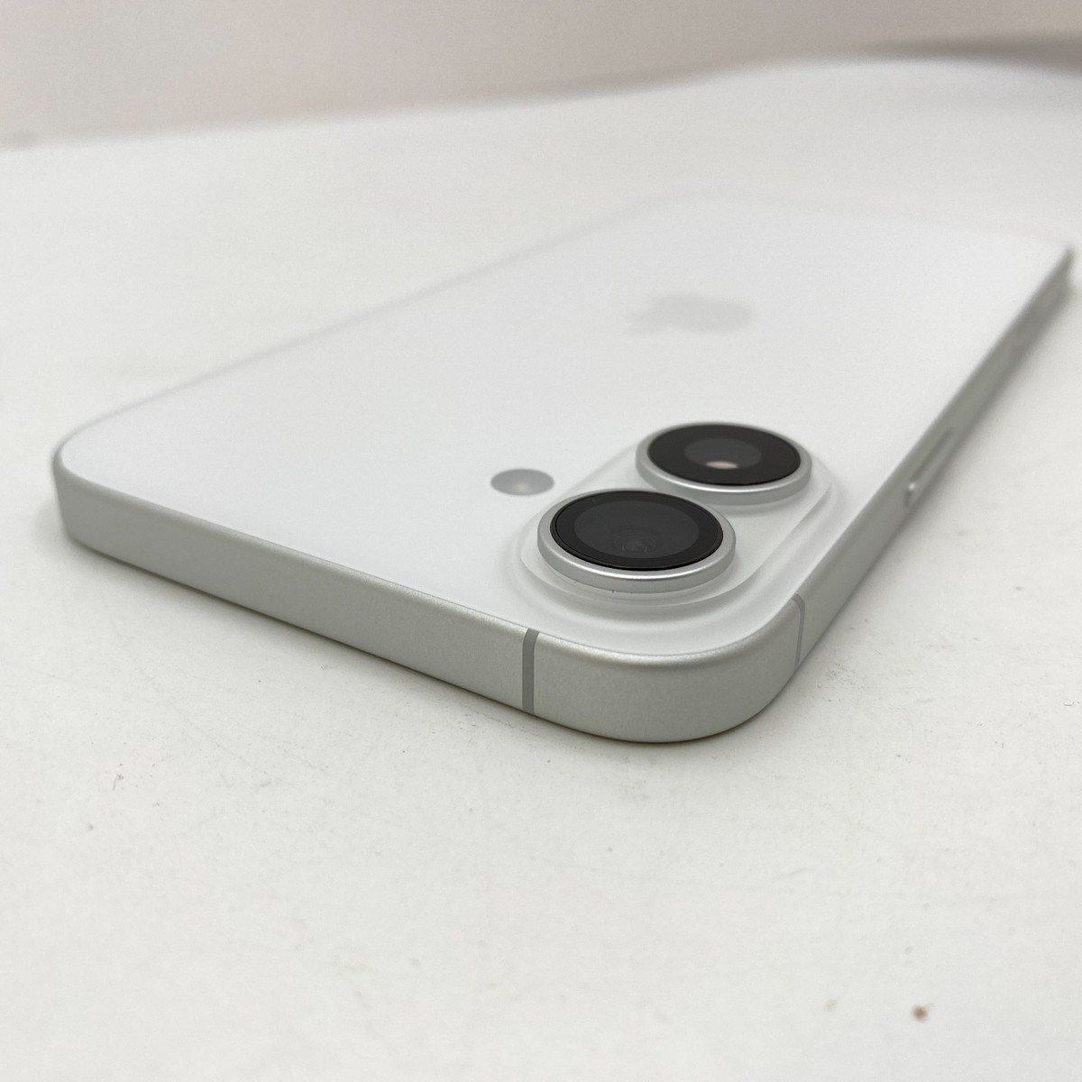 Apple iPhone 16 Plus - 256GB - White (Unlocked) - Open Box | eBay
