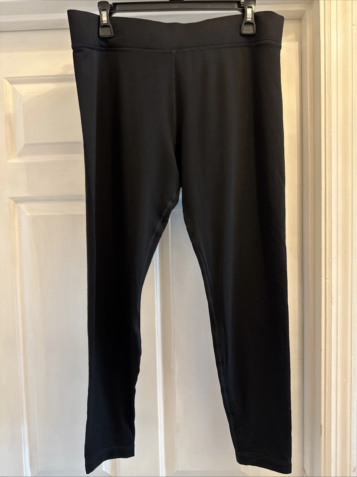 Lands End Black Wool Blend Base Layer Pants Women’s Size Petite Medium (10-12)
Opens in a new window