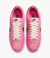 Nike Cortez Low Top Lace-Up Athletic Sneaker Pink/Green/White Unisex