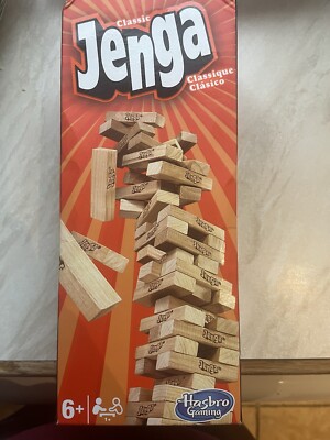JENGA Brettspielbox ist leicht beschädigt..siehe Bild
