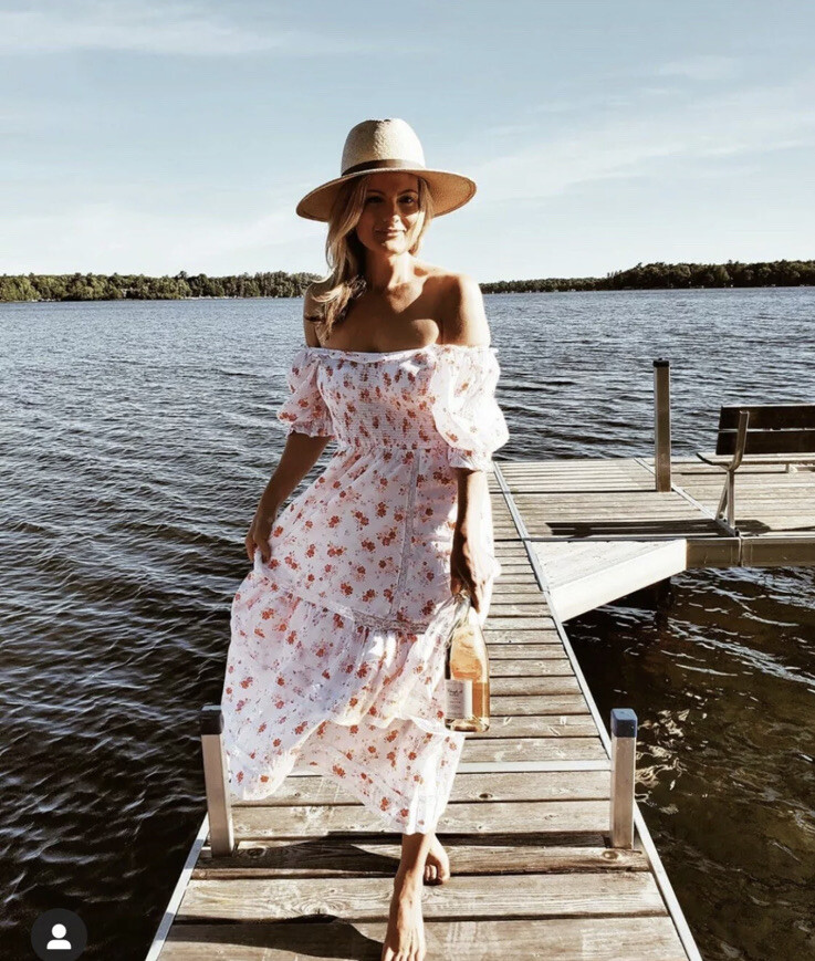 love shack fancy holiday dress Sketch event @loveshackfancy for their Holiday VIP event! Wearing their Tilson Plaid Mini! This dress makes me want to relive Christmas all over again Swipe for sketches! #loveshackfancybleecker
