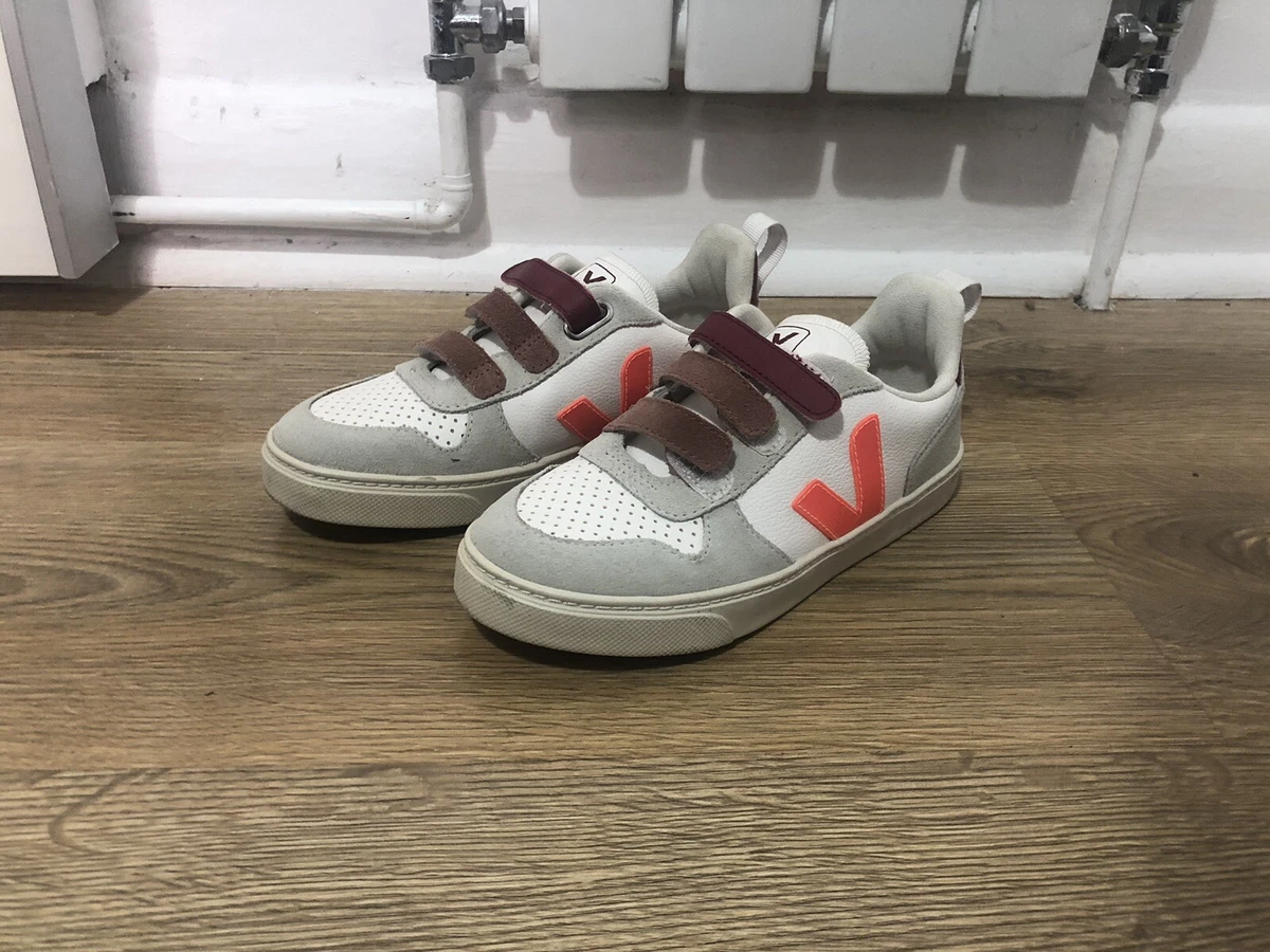 Veja children's deals shoes uk