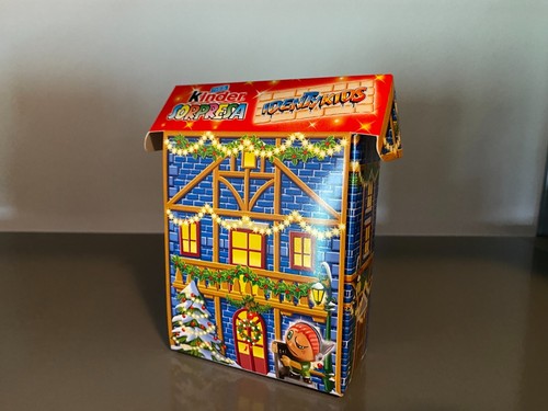 KINDER FERRERO SORPRESINE SCATOLE OVETTI E DIORAMA VARI - Foto 36 di 85