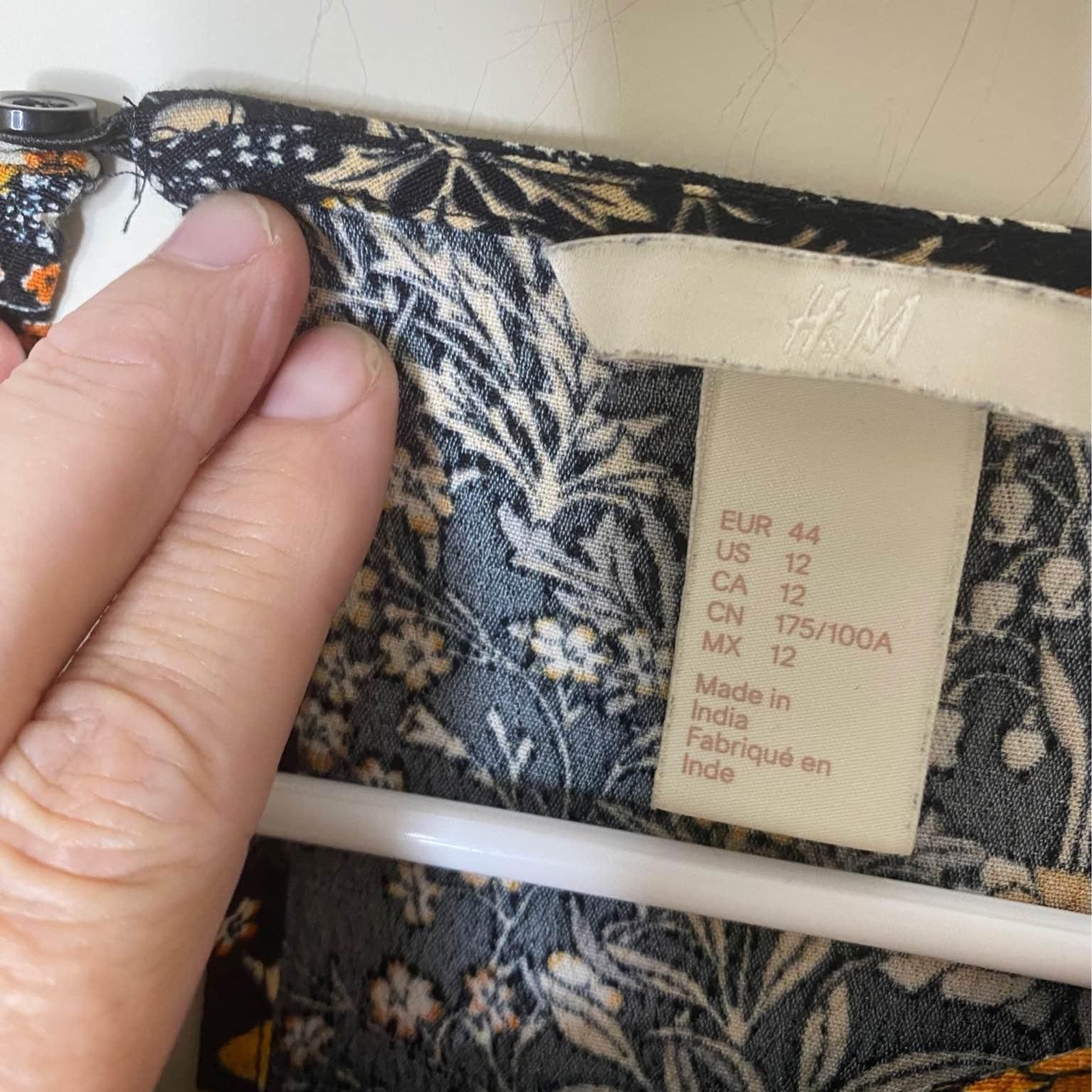 H&M Floral Mini Dress Womens 12 Black Yellow Ditsy Long Sleeve Boho Fall thumbnail 5