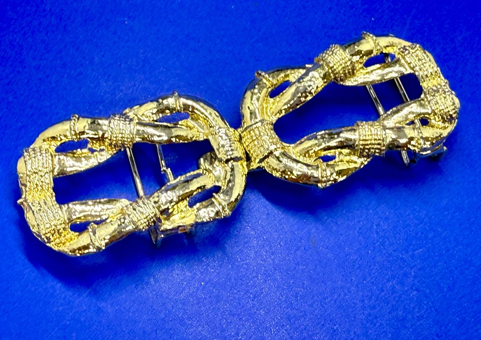 Bamboo Knotted Interlocking Two Piece Vintage Gol… - image 2