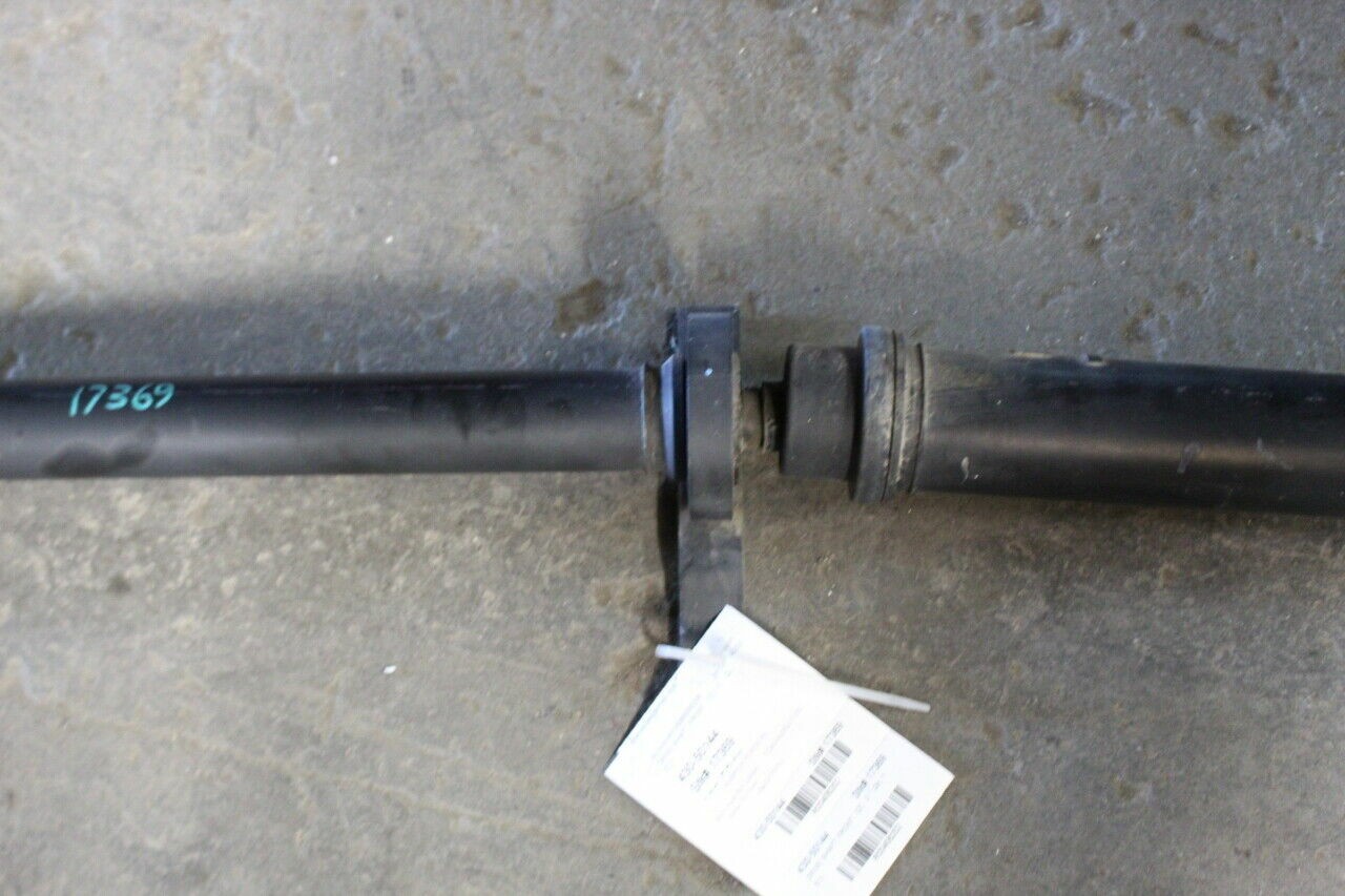 Audi R8 5.2 Rear Driveshaft Driveline Propeller Shaft OEM