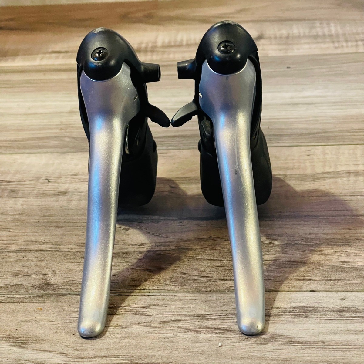 Shimano Sora ST-3300 2 x 8 Road Double Shifter Brake Levers LOW