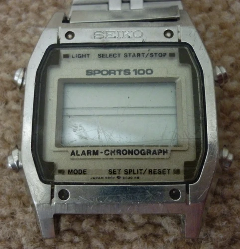 Vintage Seiko Sports 100 Alarm Chronograph LCD Watch A904-5060 Japan