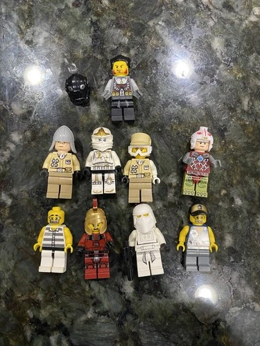 LEGO Minifigures Star Wars Ninjago Zane Stormtrooper Helmet Lot of 9