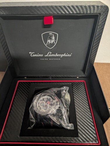 Lamborghini Serie Shield Chronograph Quartz 7804 with Box
