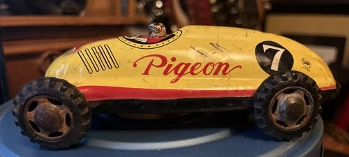 Marx Tin Litho Pigeon #7 open wheeled front driven  Race Car ( push )