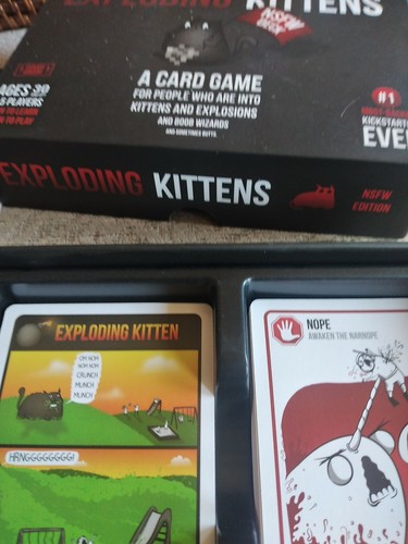 exploding kittens card game - 第 4/4 張圖片