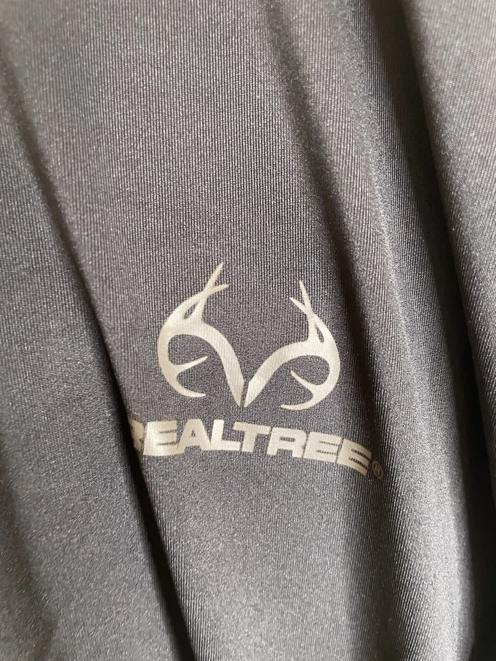 Realtree Base Layer Long Sleeve Black Shirt Logo Stretch Men’s Sz XL 255 - Image 2 of 4