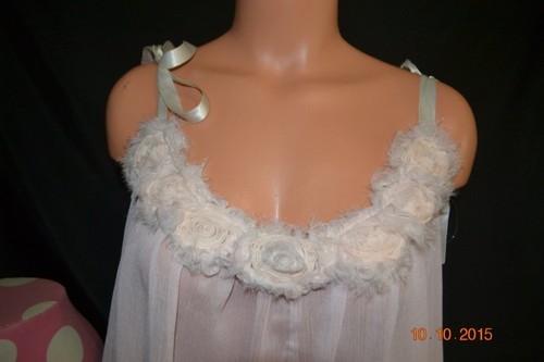 IMPRESIONANTE Vestido de Noche Victorias Secret Designers Babydoll con volantes Nuevo con etiquetas M - Imagen 2 de 5