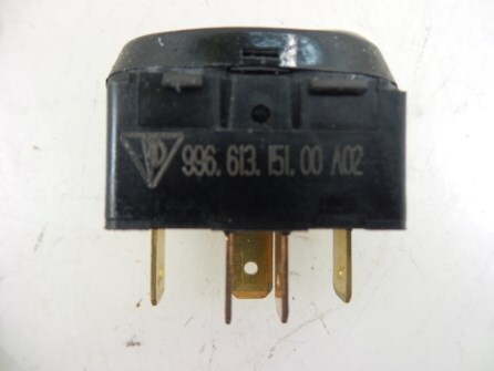 INTERRUPTOR DE ELEVALUNAS Porsche 911 (996) 1999 99661315100 #112965 - Imagen 2 de 2