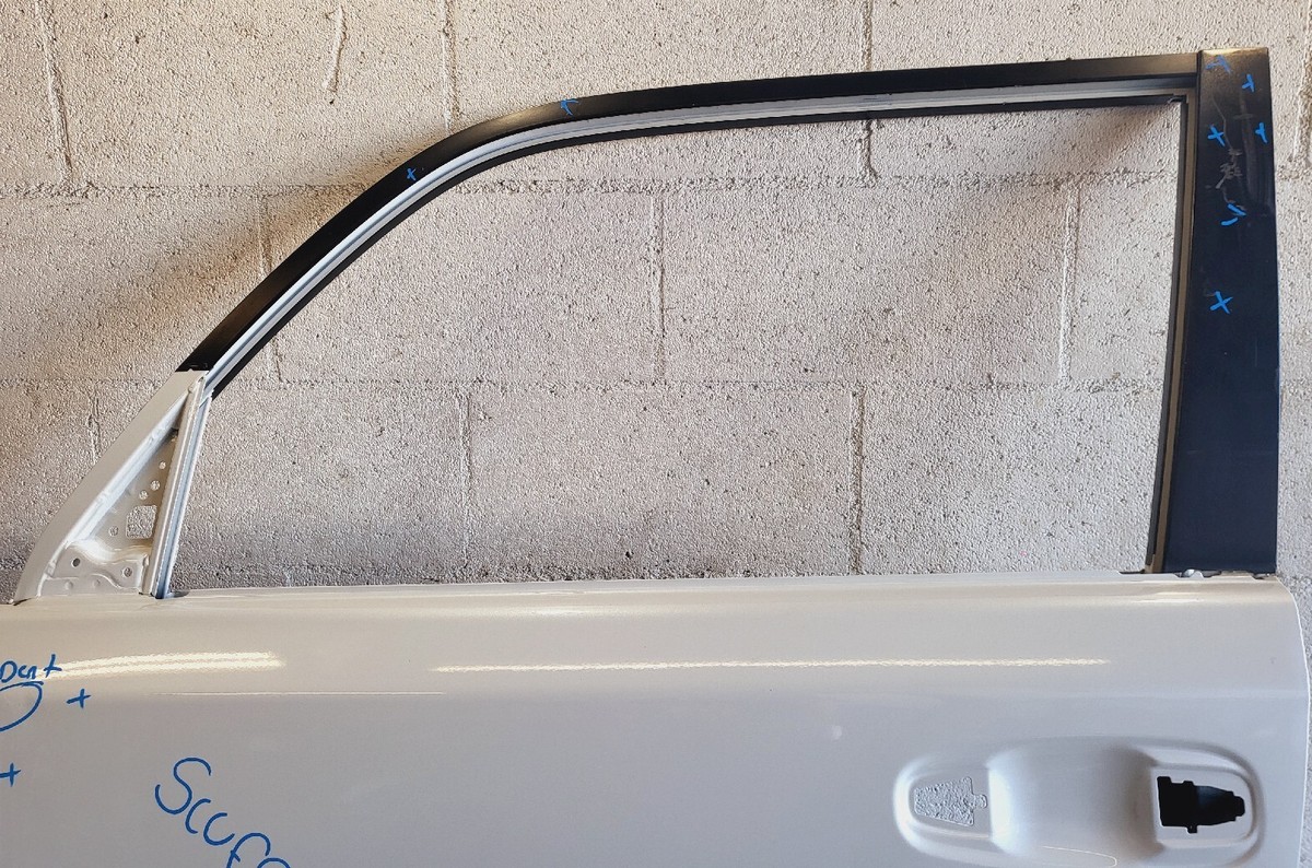 2010-2022 Toyota 4Runner Front Left Driver Side Door Shell Panel