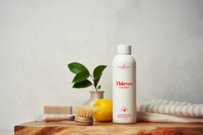 Young Living Young Thieves 15ml 5本セット Amazon.com: Young Living Thieves - 15ml - Purifying