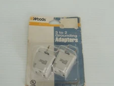 Woods Grounding Adapter, GREY 2 IN Pack Plug 3 to 2  Grounding Adapters BL 5179