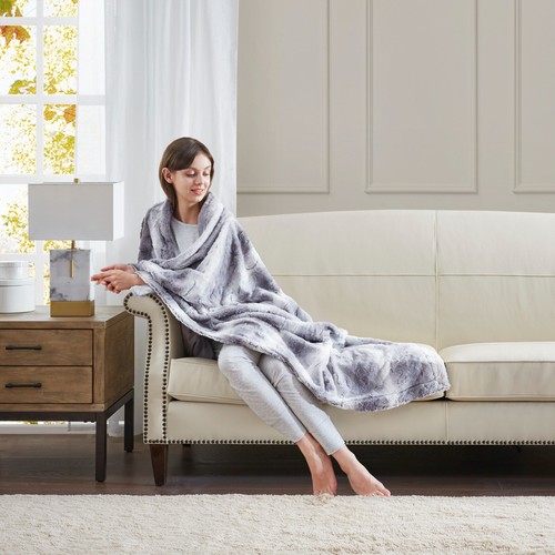 Madison Park Zuri Oversized Faux Fur Throw 60x70 - Picture 33 of 60