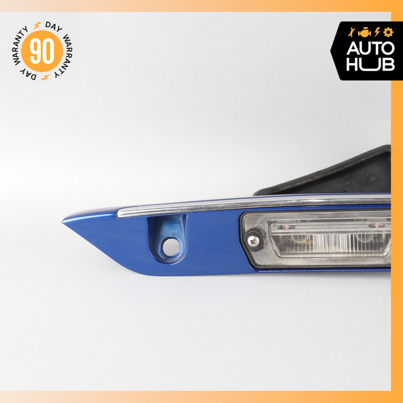 02-07 Maserati Coupe 4200 M138 Rear Trunk Lid Moulding Plate w/Lights OEM 67k
