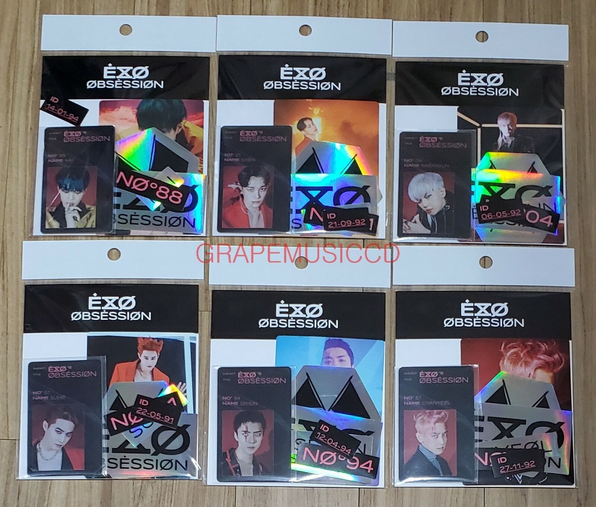 EXO OBSESSION X-EXO ver. SMTOWN OFFICIAL GOODS ID CARD + EXO OBSESSION X-EXO ver. SMTOWN OFFICIAL GOODS ID CARD +