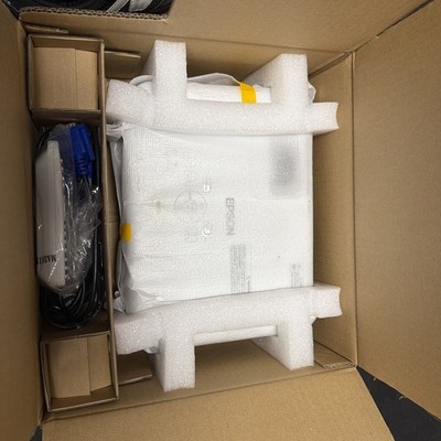 Epson VS210 SVGA 3LCD Projector | 2,600 Lumens,  800x600 New In Box