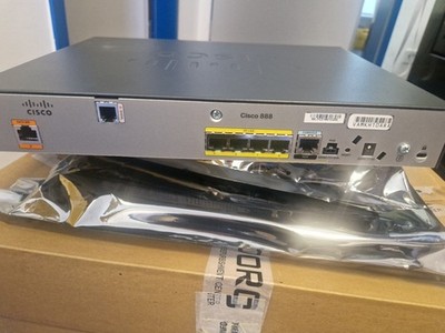 3x CISCO 888 Router Netzwerk Switch