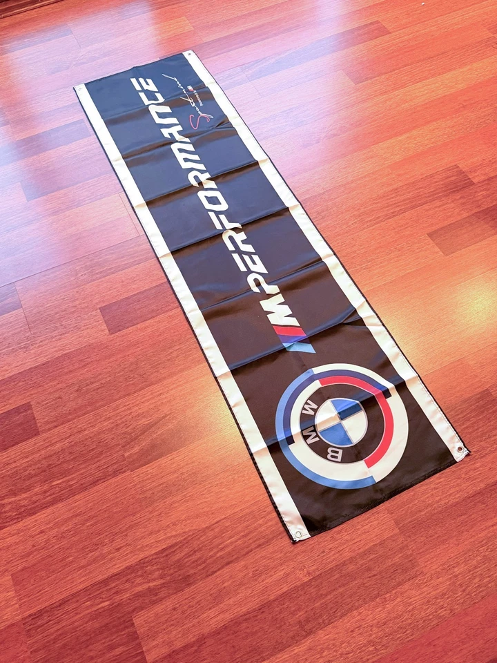 Bandera BMW M Performance Signature – 180 × 45 cm (70,8” × 17,7”) Foto 3 de 4